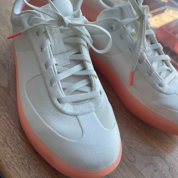 Lululemon Cityverse Sneaker - Picture 4 of 7